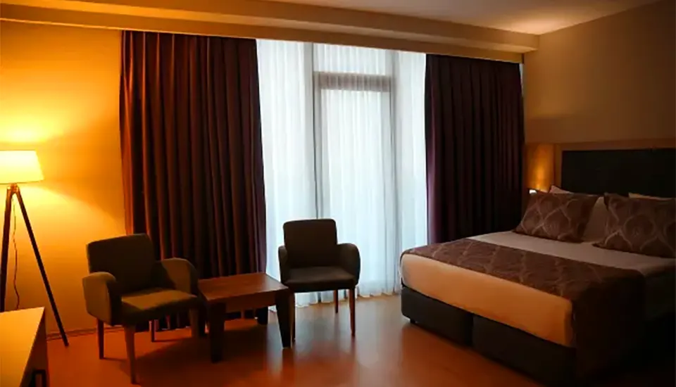 هتل ایفوریا باتومی